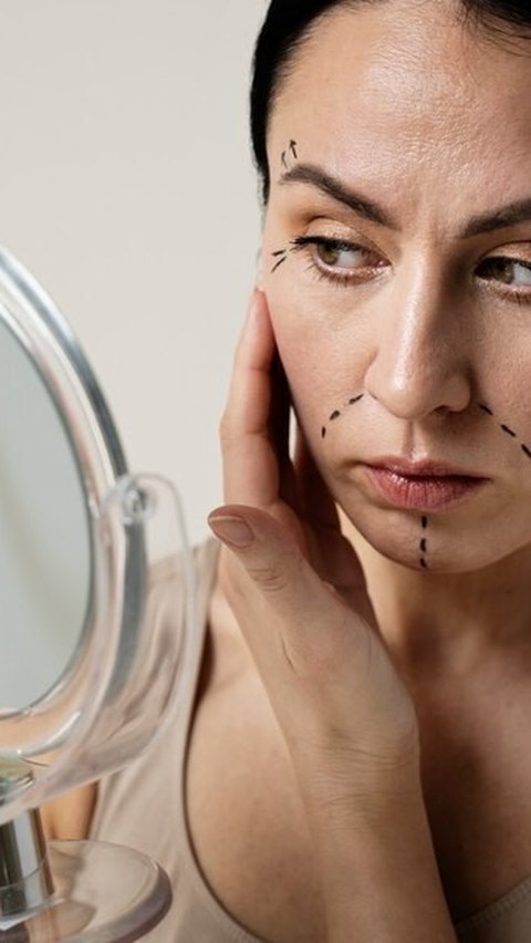 Urutan Penggunaan Skincare yang Tepat untuk Kulit Berminyak