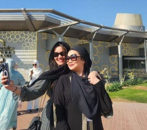 9 Potret Aaliyah Massaid Menjelma Jadi 'Putri Dubai'