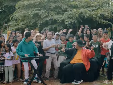 Suaranya Keren saat Bawakan Lagu 'Bis Kota', Akhirnya Fahmi Bo Terjun ke Dunia Tarik Suara