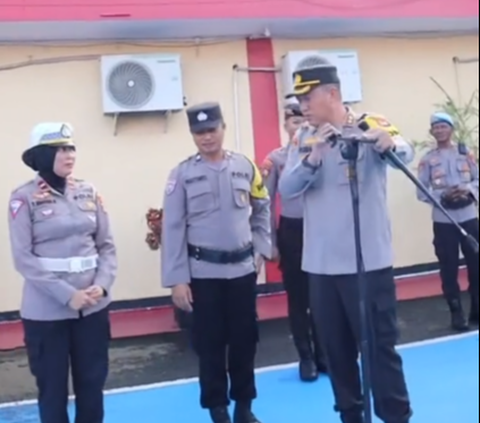 Kapolres Tarakan Minta Anggotanya Bersikap Romantis kepada Pasangan, Aksi Pasutri Polisi Ini Sukses Bikin Baper