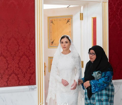 Absolutely Gorgeous, Series of Photos of Prince Abdul Mateen's Future Wife at the Engagement Ceremony
