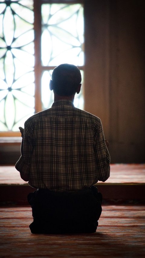 Doa Setelah Sholat Fardhu Singkat, Mohon Ampunan dan Perlindungan