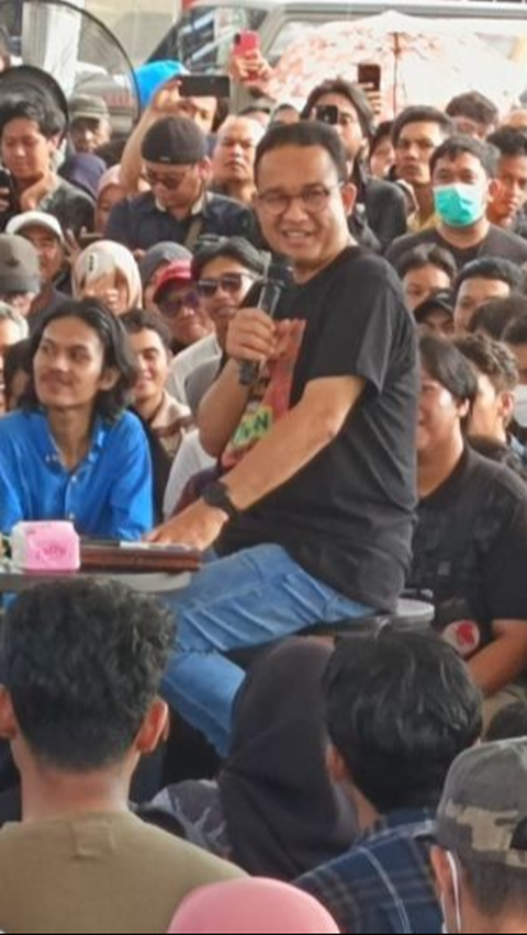 Teriakan Wanita Kalimantan di Desak Anies Ajak Warga Tak Pilih Capres Hobi Joget<br>