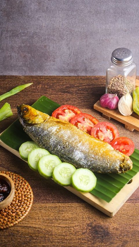 Ikan Bandeng Asap, Kuliner Khas Kabupaten Sidoarjo yang Wajib Dicoba