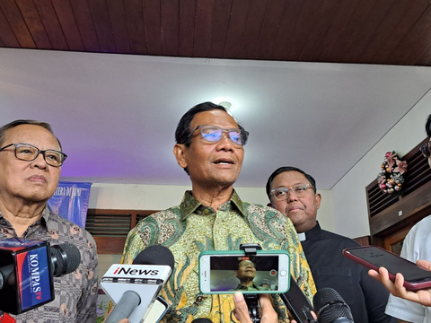 Khofifah jadi Jurkamnas Prabowo-Gibran, Begini Reaksi Santai Mahfud MD soal Suara Pemilih di Jatim