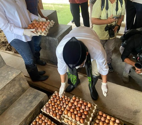 Teken Kontrak Politik, Cak Imin Janji Buat Keppres untuk Kesejahteraan Peternak Ayam