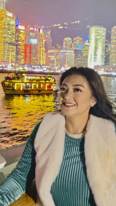 Potret Cantik & Awet Mudanya Bella Saphira di Macau, Ngaku Hoki Banget Lihat Penampakan UFO