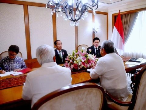 VIDEO: Jokowi Pamer Rasa Puas Menhan Filipina Pakai Kapal Perang Buatan Indonesia