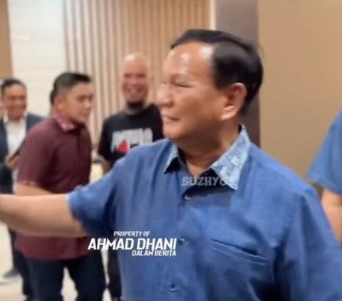 Momen Mayor Teddy saat Ketemu Ahmad Dhani, Curi-curi Kesempatan Minta Selfi dengan Sang Idola