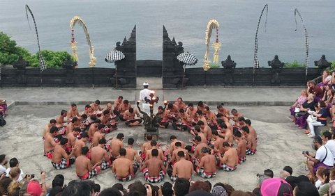 Tari Kecak<br>