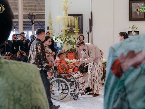 Potret Empat Raja Keturunan Mataram Islam dalam Satu Frame yang Jarang Terjadi, 'Ayem Lihat Para Pimpinan Catur Sagotro'