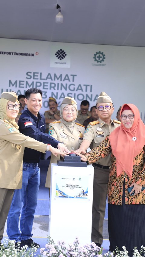 Commemorate K3 Month at Freeport Gresik Smelter, Minister of Manpower Emphasizes the Importance of Work Safety.