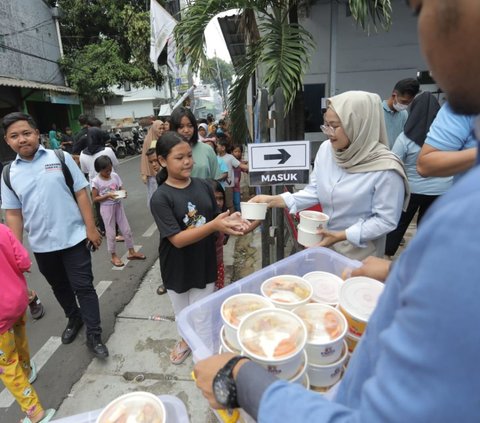 FOTO: TKN Fanta Prabowo-Gibran Resmikan Dapur Indonesia Maju dan Luncurkan Produk Cegah Stunting