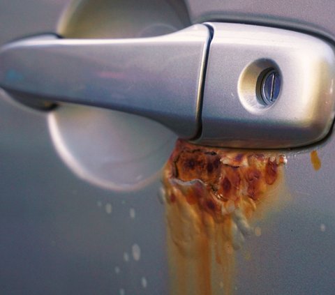 Powerful Way to Prevent Rusty Cars, Choose Rustproof Liquid Made of Rubber Material!
