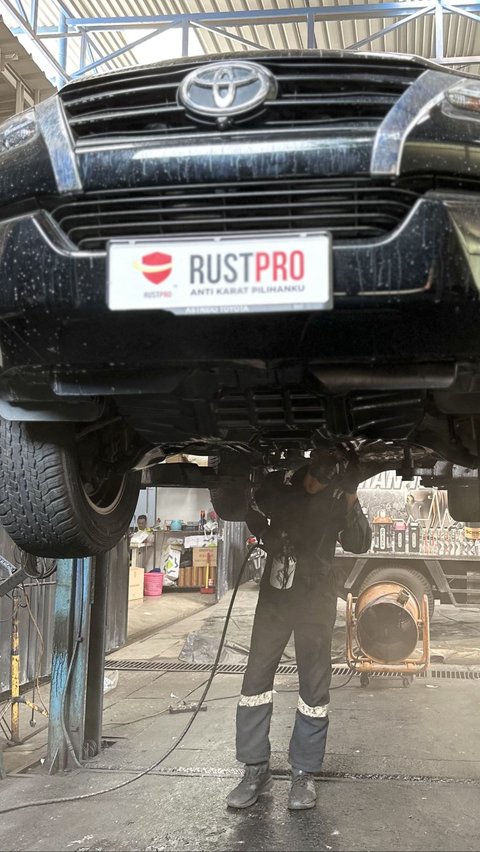 Powerful Way to Prevent Rusty Cars, Choose Rustproof Liquid Made of Rubber Material!