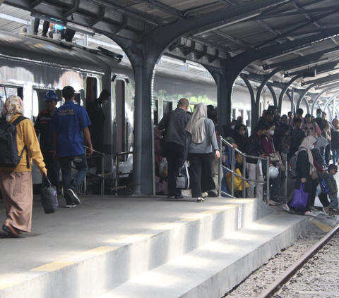 Daftar Perjalanan Kereta Api yang Terganggu Akibat Anjloknya KA Pandalungan di Sidoarjo