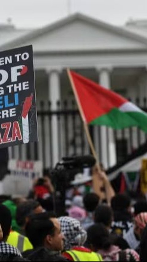 VIDEO Pagar Gedung Putih Bergoyang Digedor Ribuan Demonstran Pro Palestina