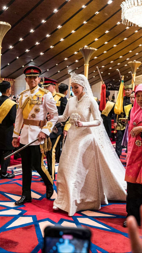 Momen royal wedding kerajaan Brunei itu berlangsung megah dan bertabur kemewahan.<br>( Foto Iqbal Selamat / AFP )