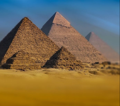 Peneliti Pakai Robot untuk Lihat Bagian Dalam Piramida Giza, Ternyata Begini Isinya