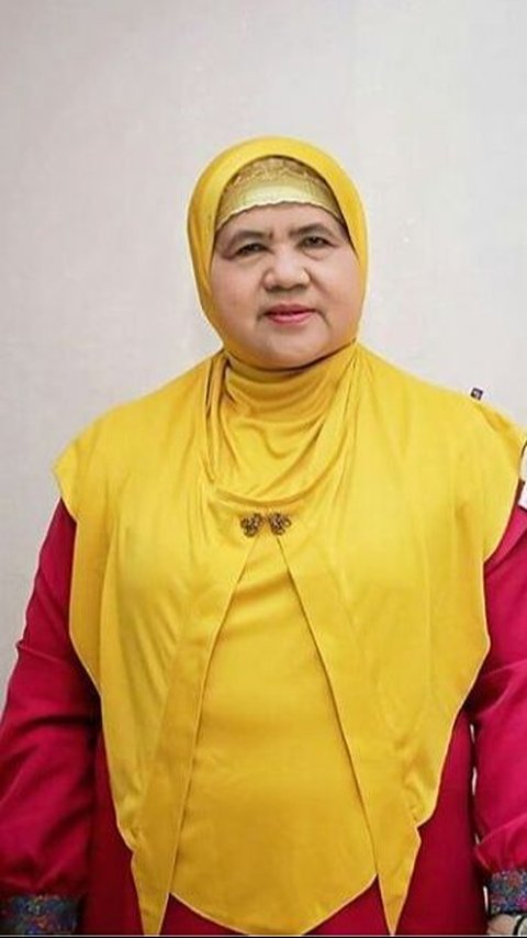 Viral Dijuluki Duta Menantu Indonesia, Potret Rumah Mamah Dedeh Ini Bikin Melongo, Mewah Berlapis Emas!