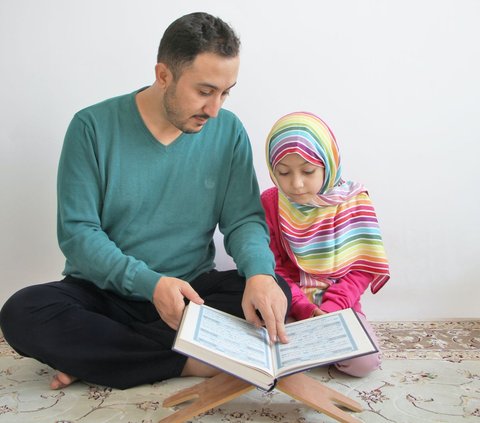 Let's Teach Children Since Early Age, Here are 4 Light Hadiths that are Easy to Memorize