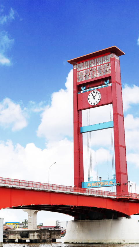 <b>Fakta Menarik Jembatan Ampera Palembang, Dibangun dari Hasil Rampasan Perang Jepang</b>