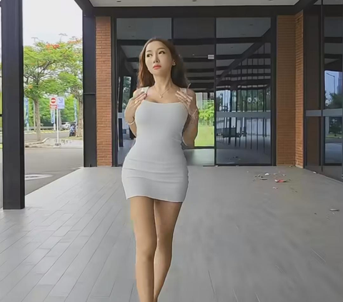 Potret Lucinta Luna Cantik Pakai Mini Dress Putih Tapi Ramai Dihujat, Netizen 'Katanya Mau Tobat'