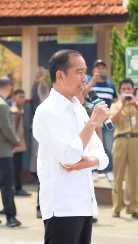 Jokowi Sayangkan Perguruan Tinggi di Indonesia Tak Masuk Top 100 Dunia