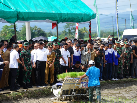 Pupuk Hingga Solar, Pemerintah Siap Fasilitasi Kebutuhan Petani Saat Masa Tanam