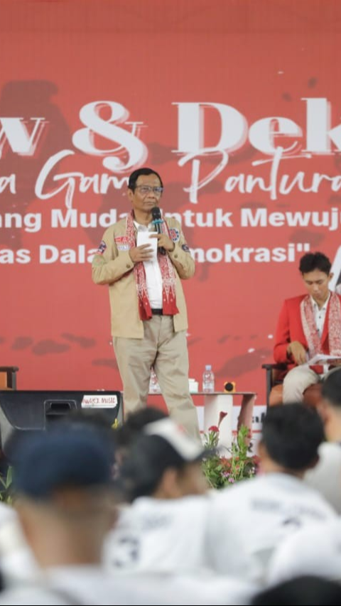 Cara Mahfud MD Persiapan Debat Cawapres: Turun ke Bawah, Melihat Problematika Konkrit yang Dihadapi Rakyat