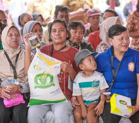 Bantuan Pangan untuk 3.583.000 Keluarga di Jateng Mulai Disalurkan Secara Bertahap