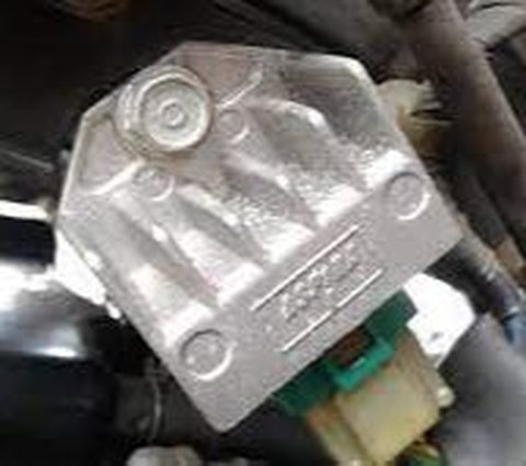 Alternator Toyota Yaris 2012: Fungsi, Gejala Kerusakan, dan Cara Perawatan