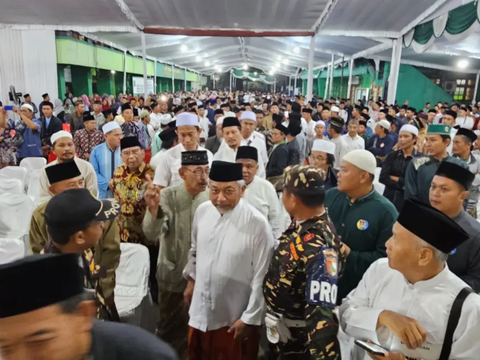 Kisah Cinta Kiai Bisri Syansuri, Menikah karena Dijodohkan hingga Bangun Pesantren di Desa Rawan Kekerasan