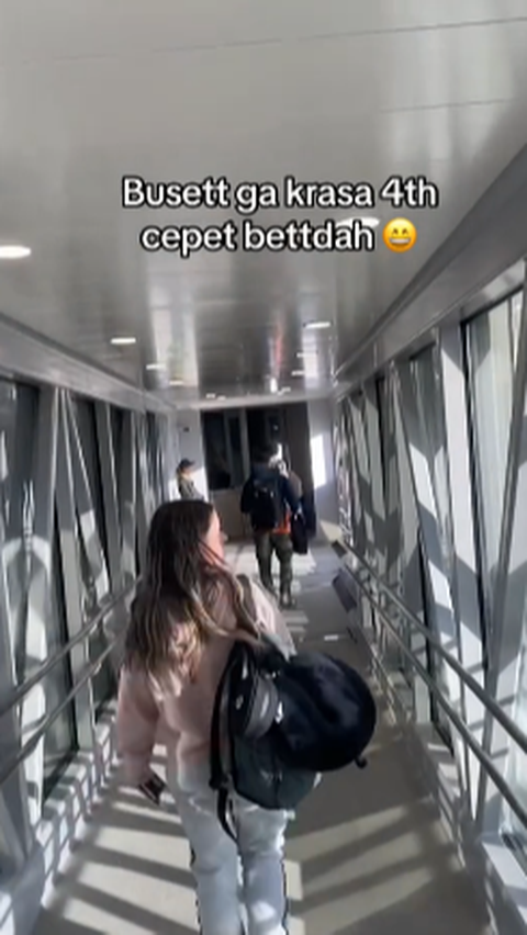 Ia pun mengaku tidak percaya sudah merantau jauh selama 4 tahun. Ia juga merasa waktu berjalan begitu cepat. 