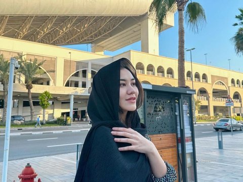 Aaliyah Massaid Bagikan Pengalaman di Jabal Rahmah, Dibantu Dua Ibu Tak Dikenal