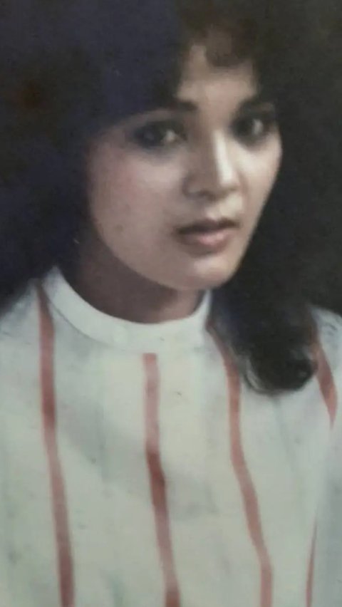 Leily Sagita lahir pada 19 Desember 1952 di Lubuk Alung. Perempuan berdarah Sumatra ini genap berusia 71 tahun.