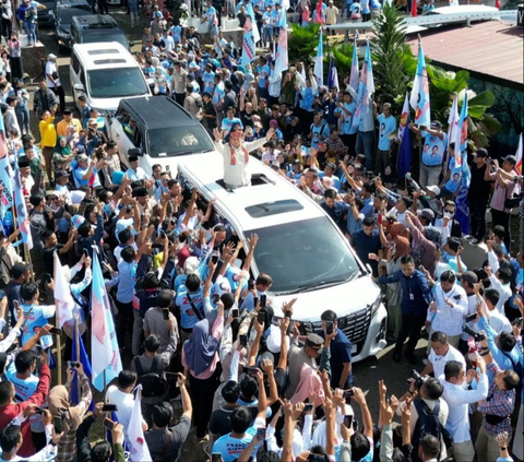 Lebih lanjut, Silfester menyebut, TKN juga bakal menggelar akbar di GBK, Jakarta yang akan dilakukan antara tanggal 8 sampai 10 Februari 2024.<br>