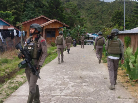 Sosok Polwan Cantik Pemberani Diterjunkan ke Papua, Ikut Operasi Damai Cartenz Hadapi KKB