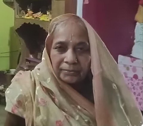 Story of 85-Year-Old Grandma Living in Silence for 3 Decades, Only Taking a Break to Speak for One Hour in the Afternoon