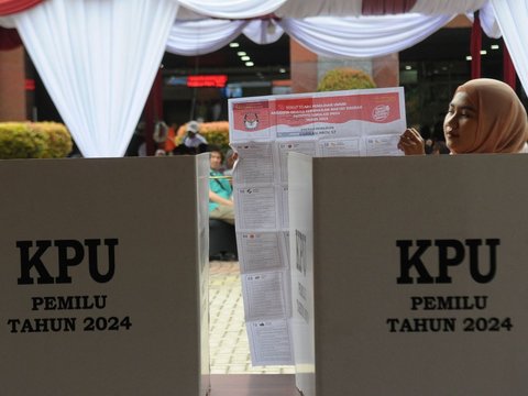 FOTO: Pemilu 2024 Makin Dekat, KPU Jakarta Pusat Gelar Simulasi Pemungutan dan Penghitungan Suara