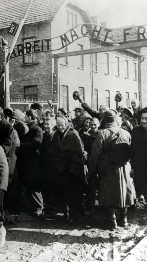 <b>Sejarah 18 Januari 1945: Pembebasan Kota Krakow di Polandia oleh Tentara Merah</b>