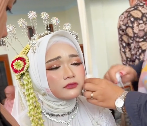 Sad Confessions of a Bride whose Makeup was Ruined by a Guest's Misbehavior