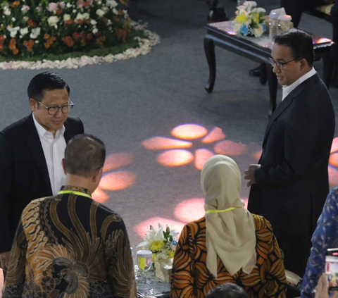 FOTO: Gaya Tiga Pasang Capres-Cawapres Saat Tiba di Acara Adu Gagasan Antikorupsi di KPK