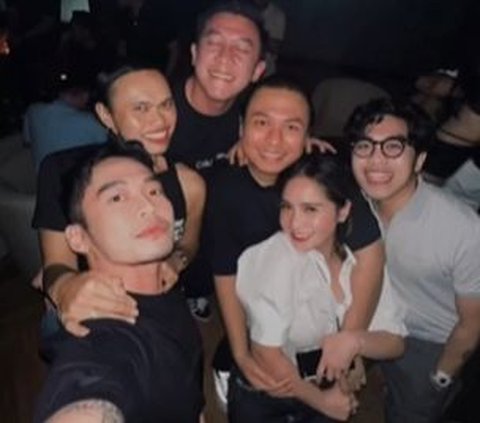 Viral! 8 Photos of Nagita Slavina Dancing Vulgarly at a Party Without Raffi Ahmad, Skirt Only a Handspan