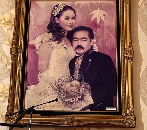 8 Vintage Photos of Inul Daratista & Adam Suseno's Wedding, Only with a Budget of Rp500 Thousand This Luxurious