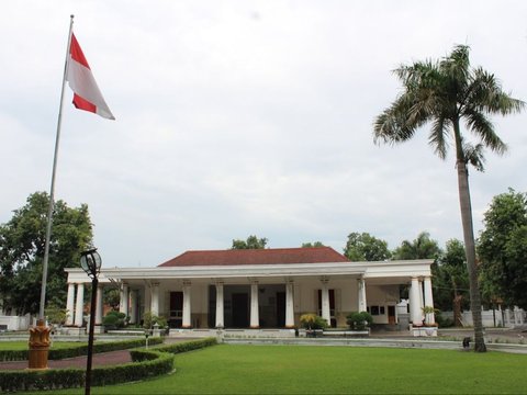 4 Keunikan Gedung Bakorwil Madiun, Bangunan Megah Mirip Istana Merdeka