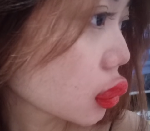 Viral Wanita Lakukan Sulam Bibir Demi Hemat Lipstik, Hasilnya di Luar Dugaan