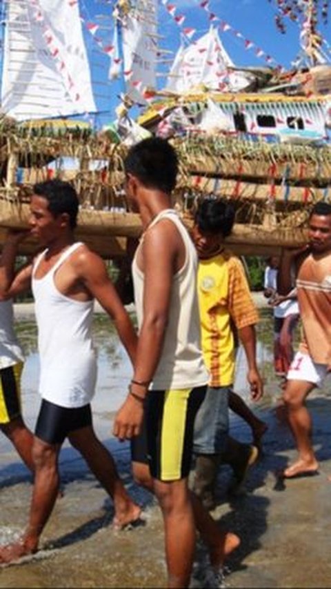 <b>Mengenal Upacara Muang Jong, Tradisi Selamat Laut oleh Suku Ameng Sewang di Bangka Belitung</b><br>