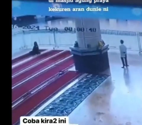 Viral Pria Cabul Lecehkan Wanita Sedang Salat dalam Masjid di Lombok, Ini Tindakan Polisi