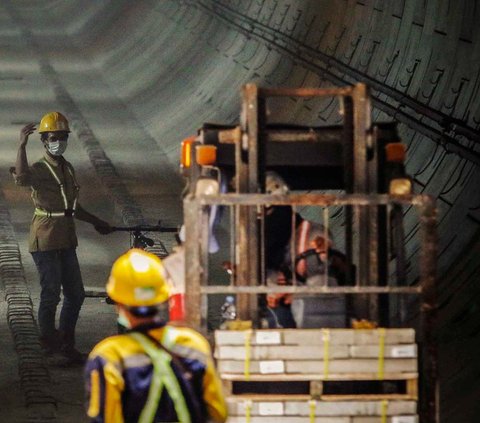 FOTO: Inilah Penampakan Terowongan Bawah Tanah MRT di Dekat Monas